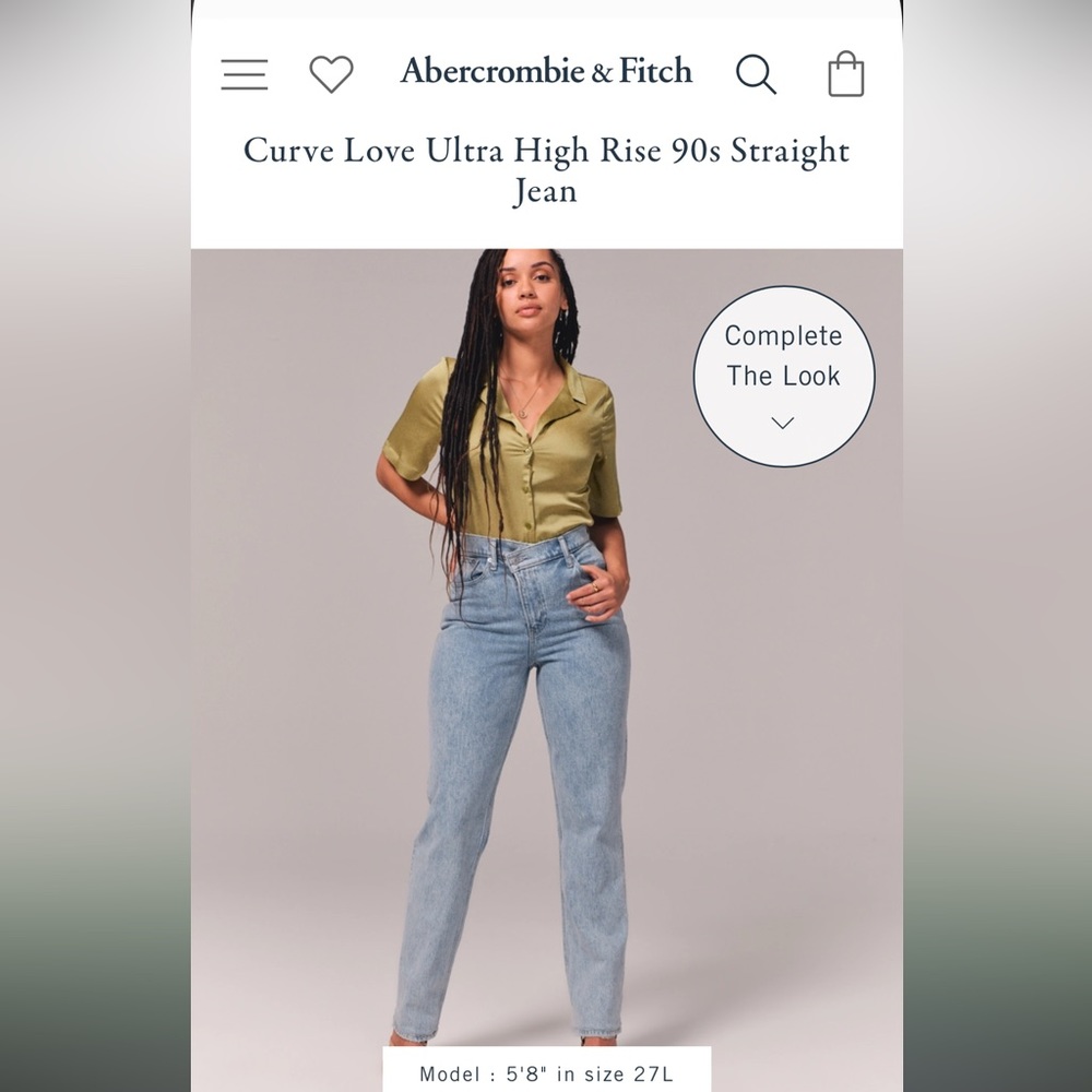 Abercrombie Curve Live Ultra High Rise 90s Straight Jean